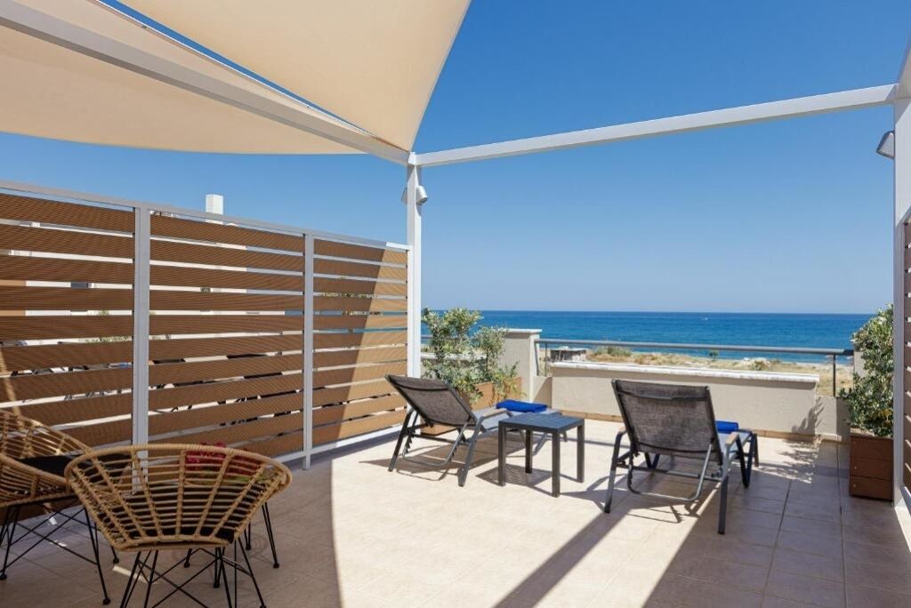 Photo of Patio Balcony in Adelianos Kampos