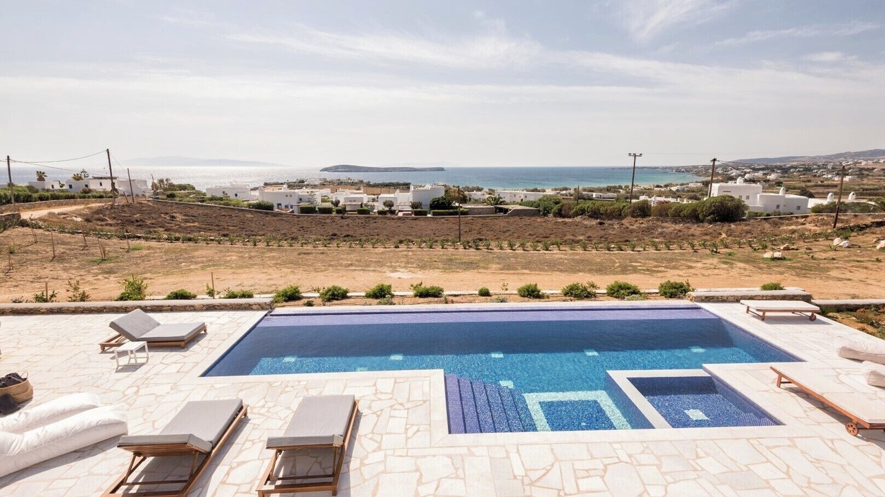 Photo of Outdoor in Chrissi Akti