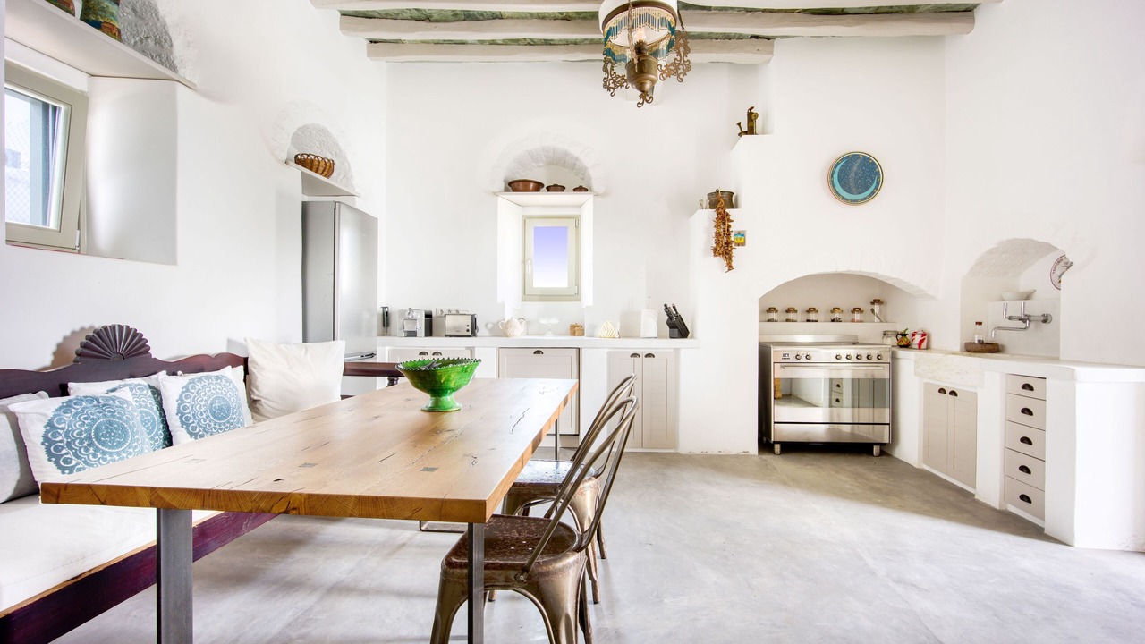 Photo of Others in Chora Folegandros