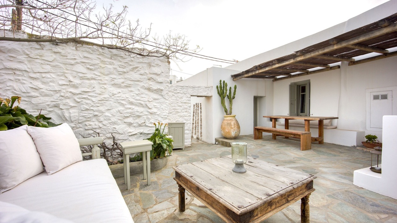 Photo of Outdoor in Chora Folegandros