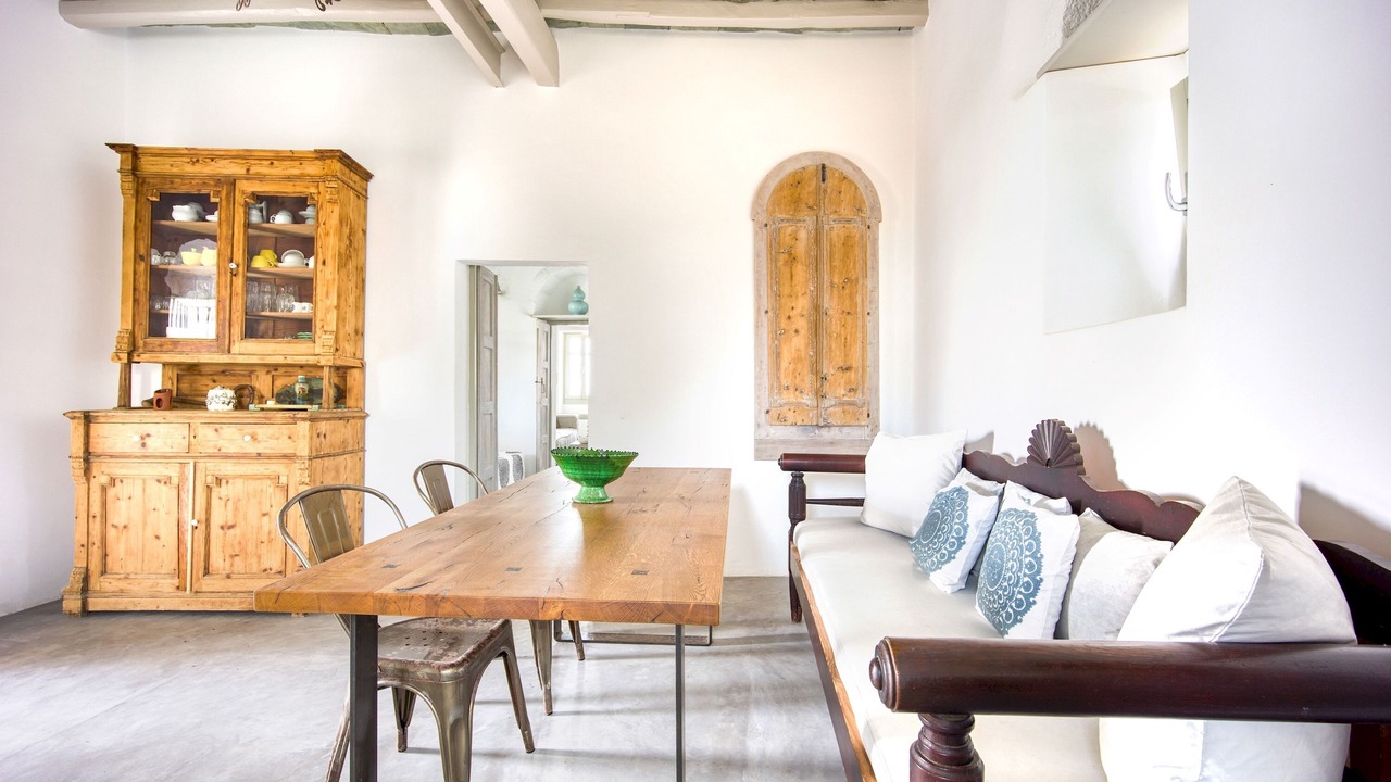 Photo of Others in Chora Folegandros