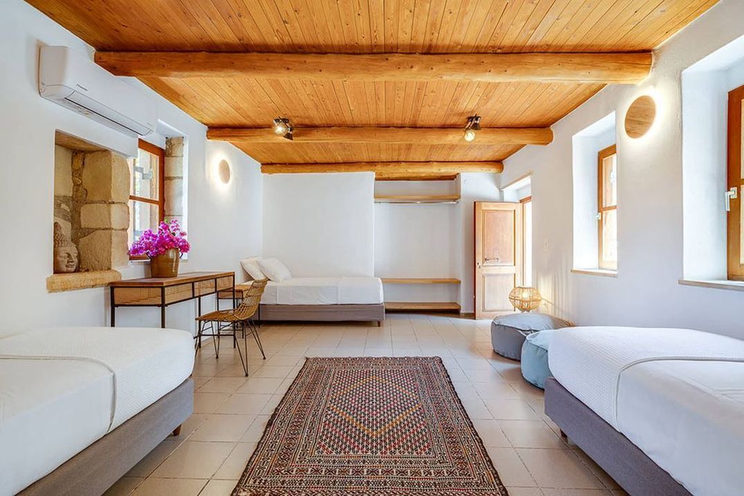 Photo of Bedroom in Douliana