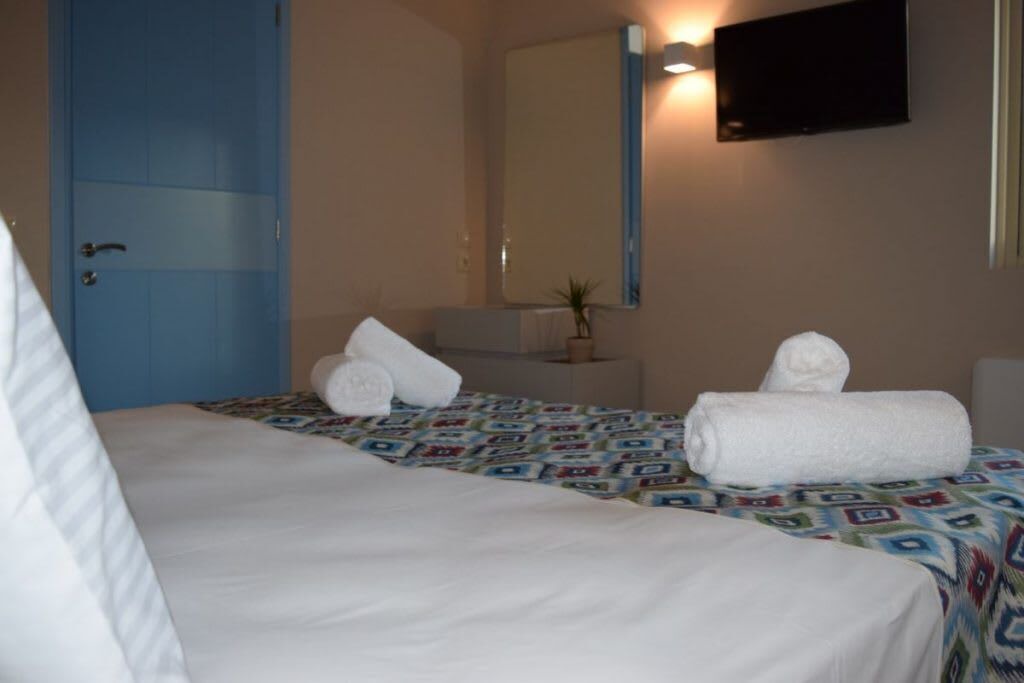 Photo of Bedroom in Messonghi
