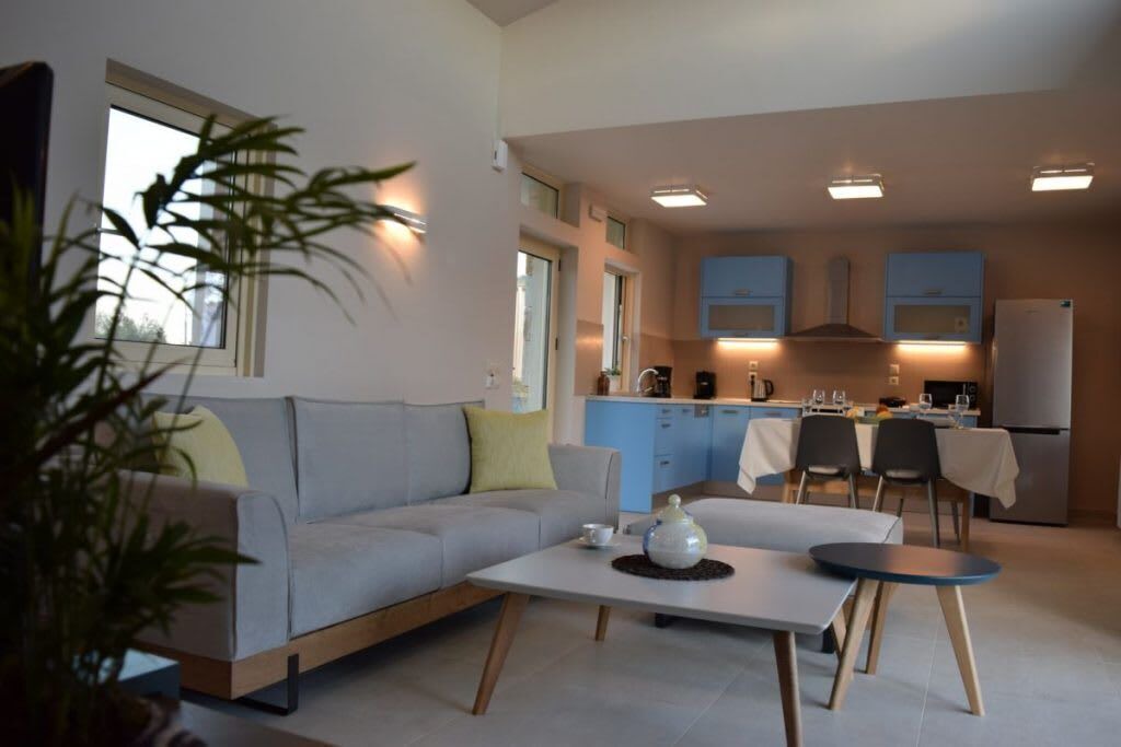 Photo of Livingroom in Messonghi