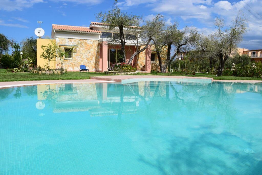 Photo of Outdoor in Messonghi
