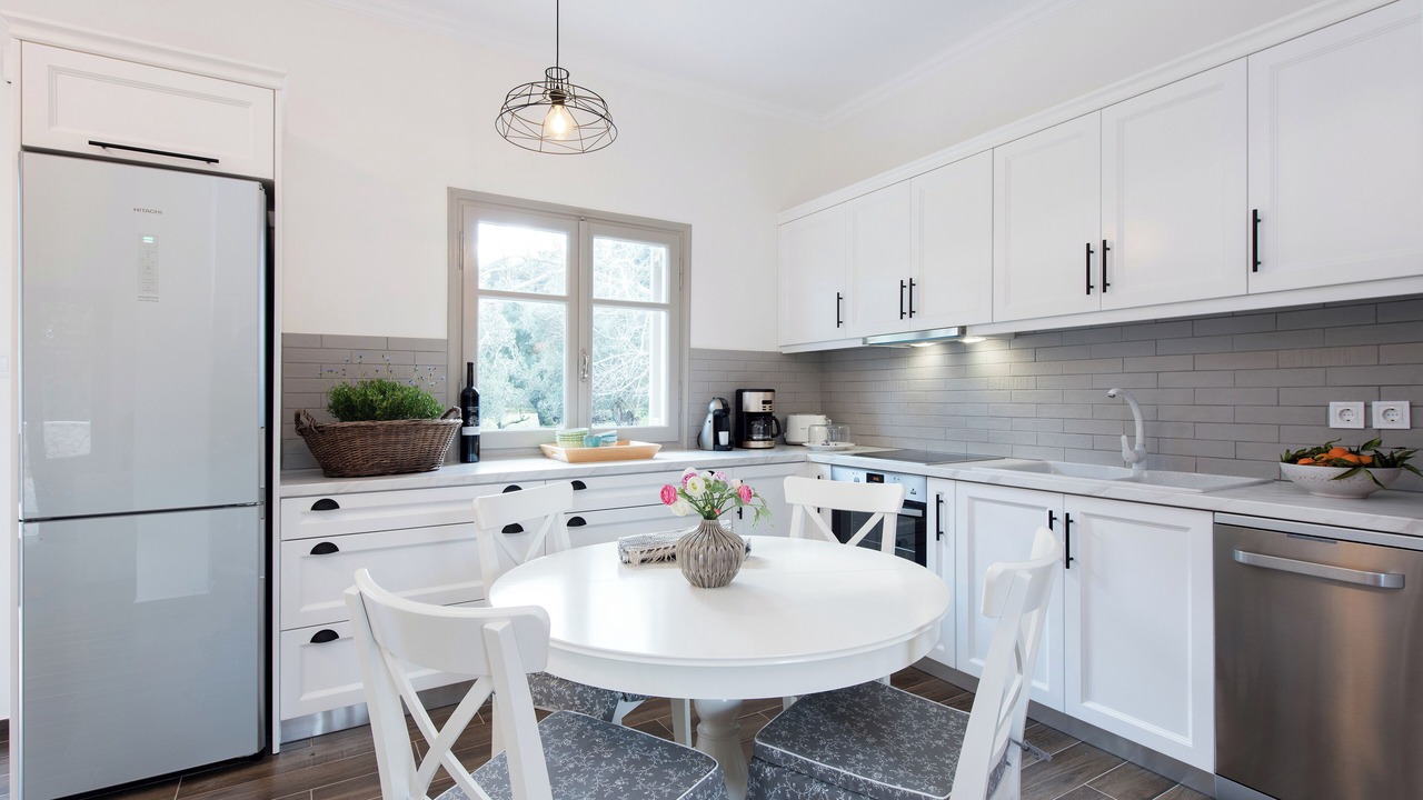 Photo of Kitchen in Kato Korakiana