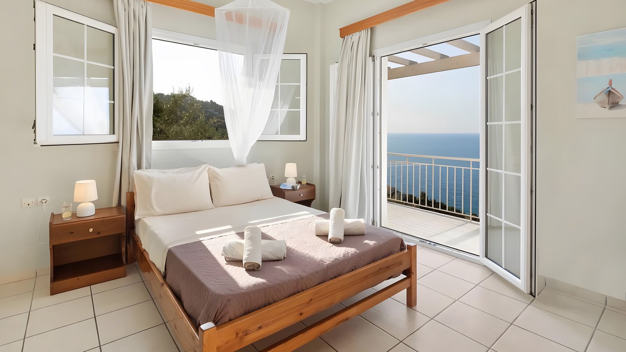 Photo of Bedroom in Afionas