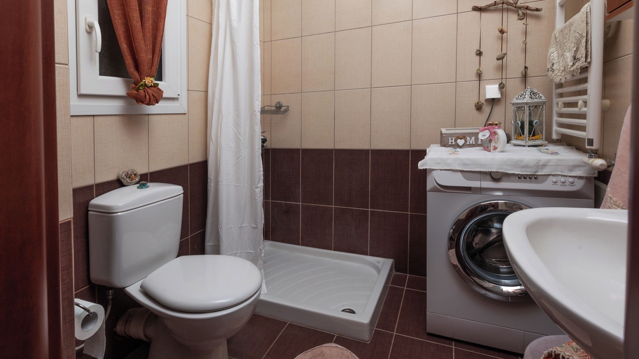 Photo of Bathroom in Lassi