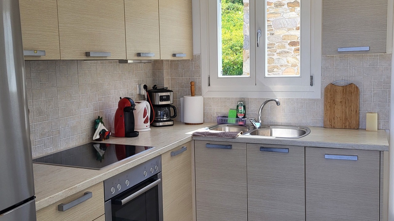 Photo of Kitchen in Azolimnos