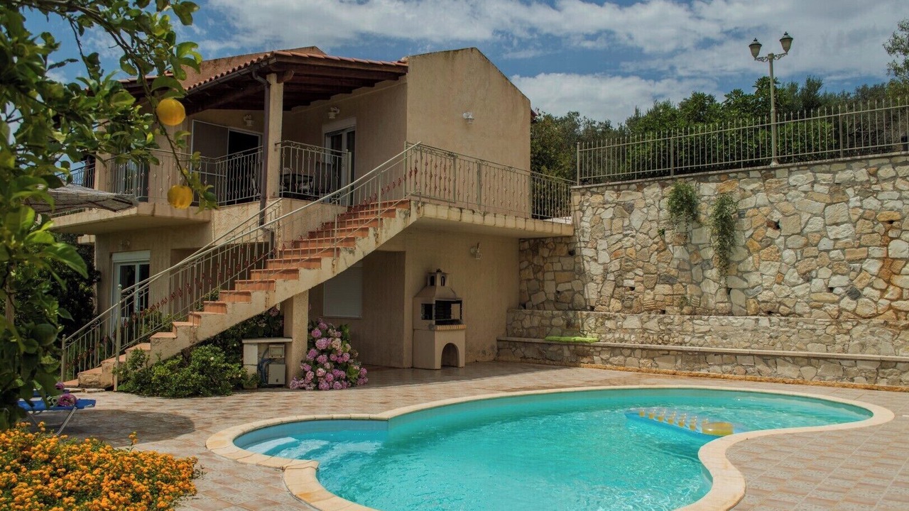 Photo of Outdoor in Galatas