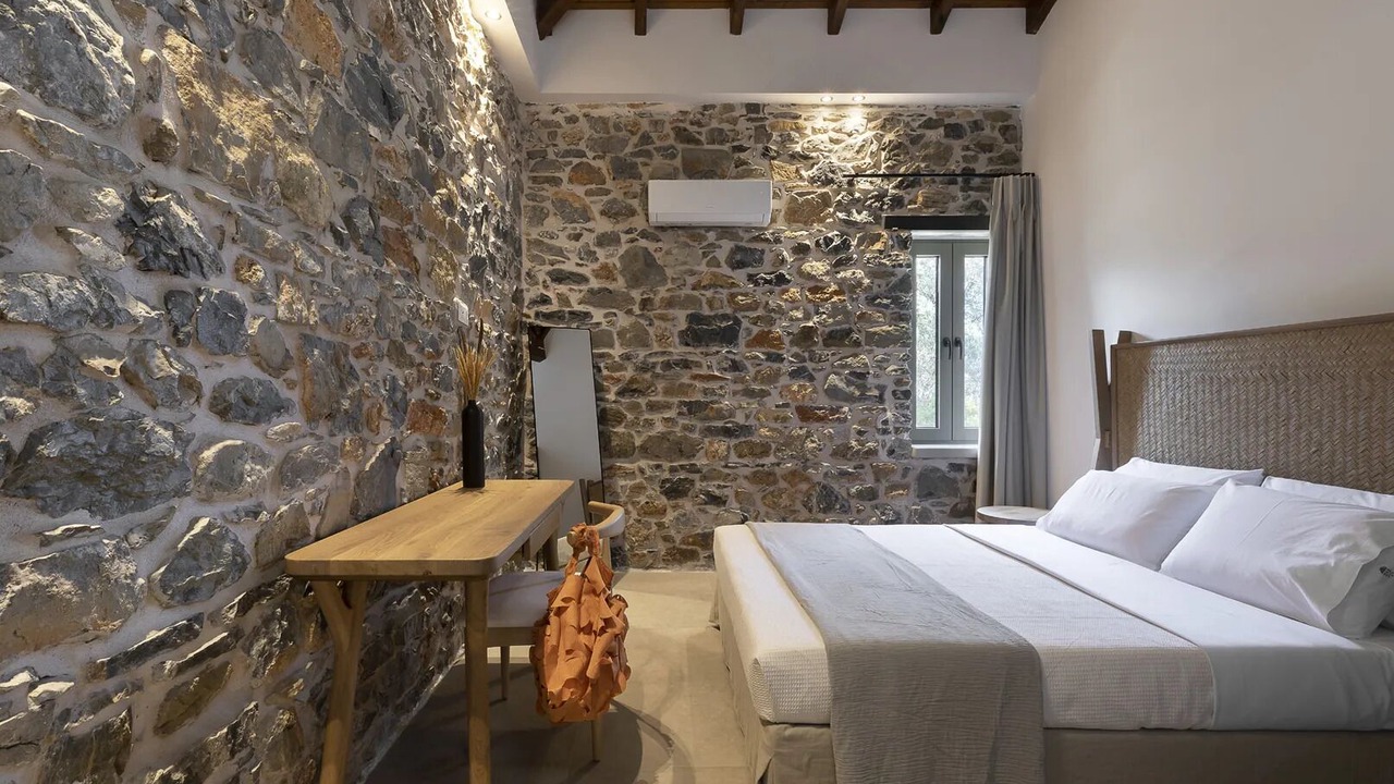 Photo of Bedroom in Sourpi