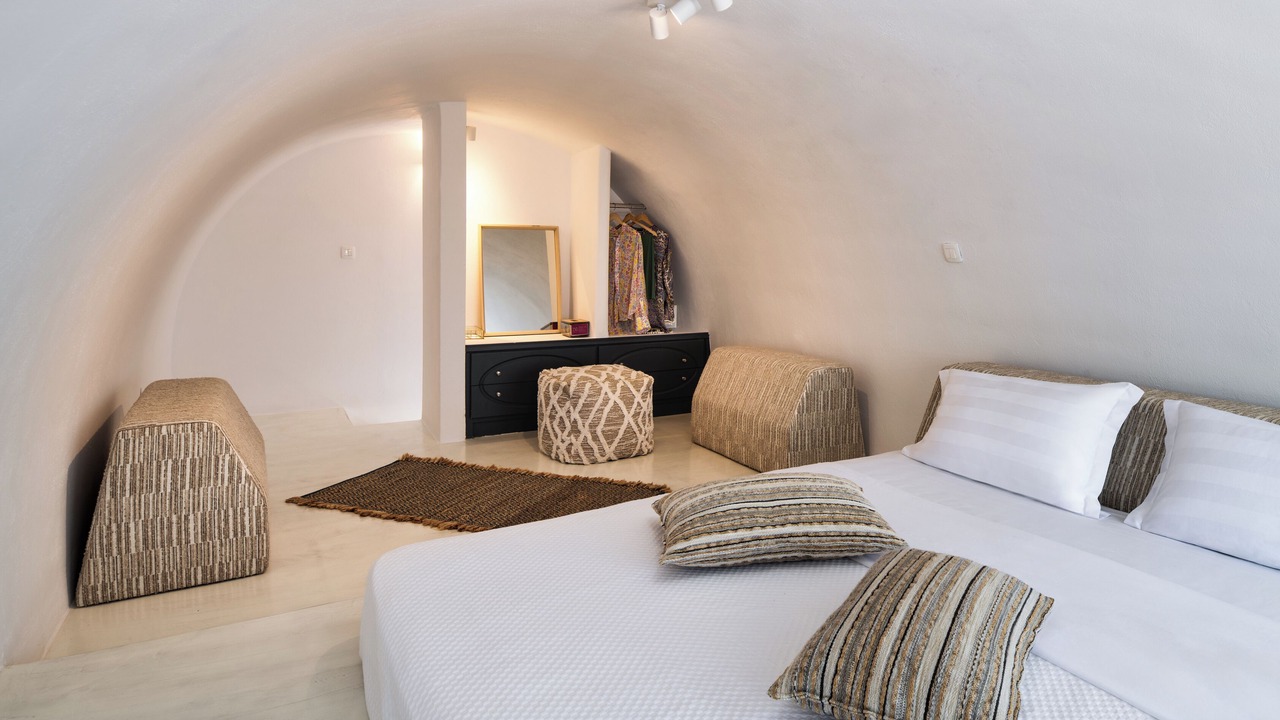 Photo of Bedroom in Akrotiri
