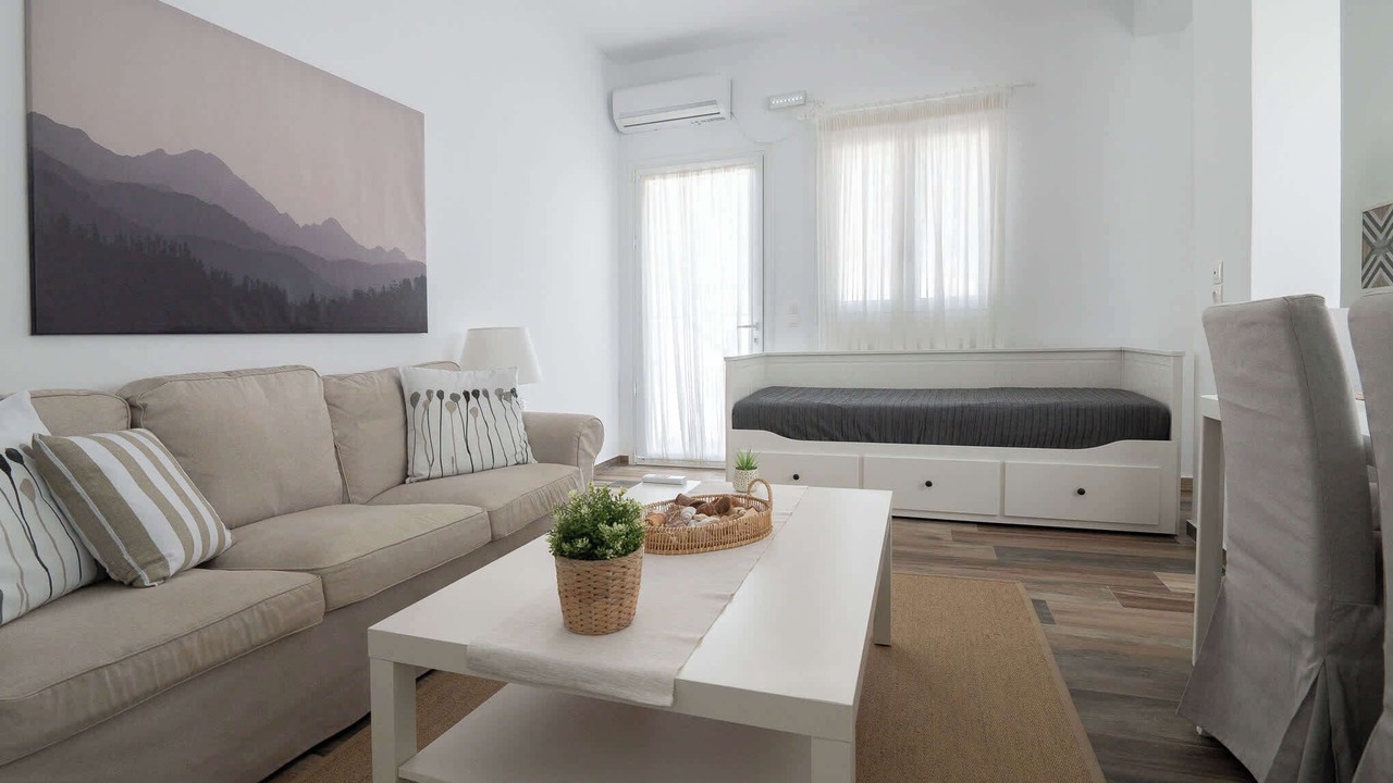 Photo of Bedroom in Akrogialion