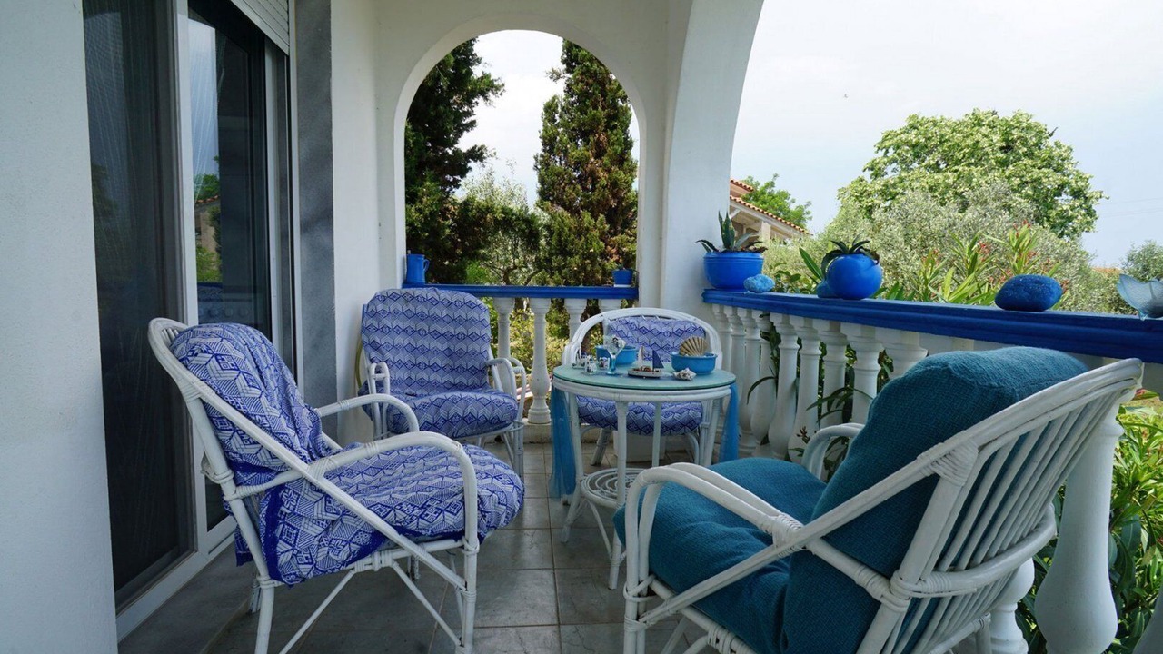 Photo of Patio Balcony in Lefkippos