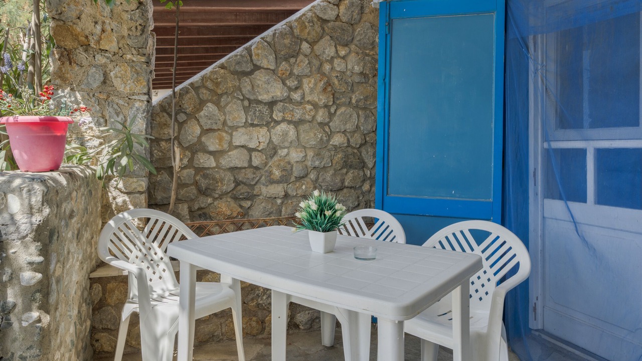 Photo of Outdoor in Mirties