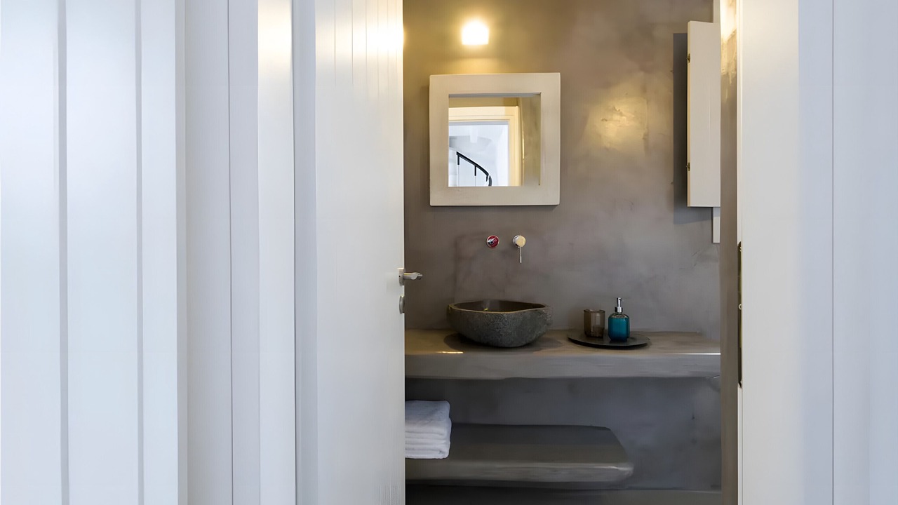 Photo of Bathroom in Psathi