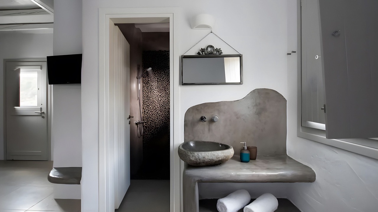Photo of Bathroom in Psathi