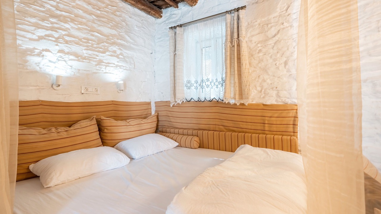 Photo of Bedroom in Embonas