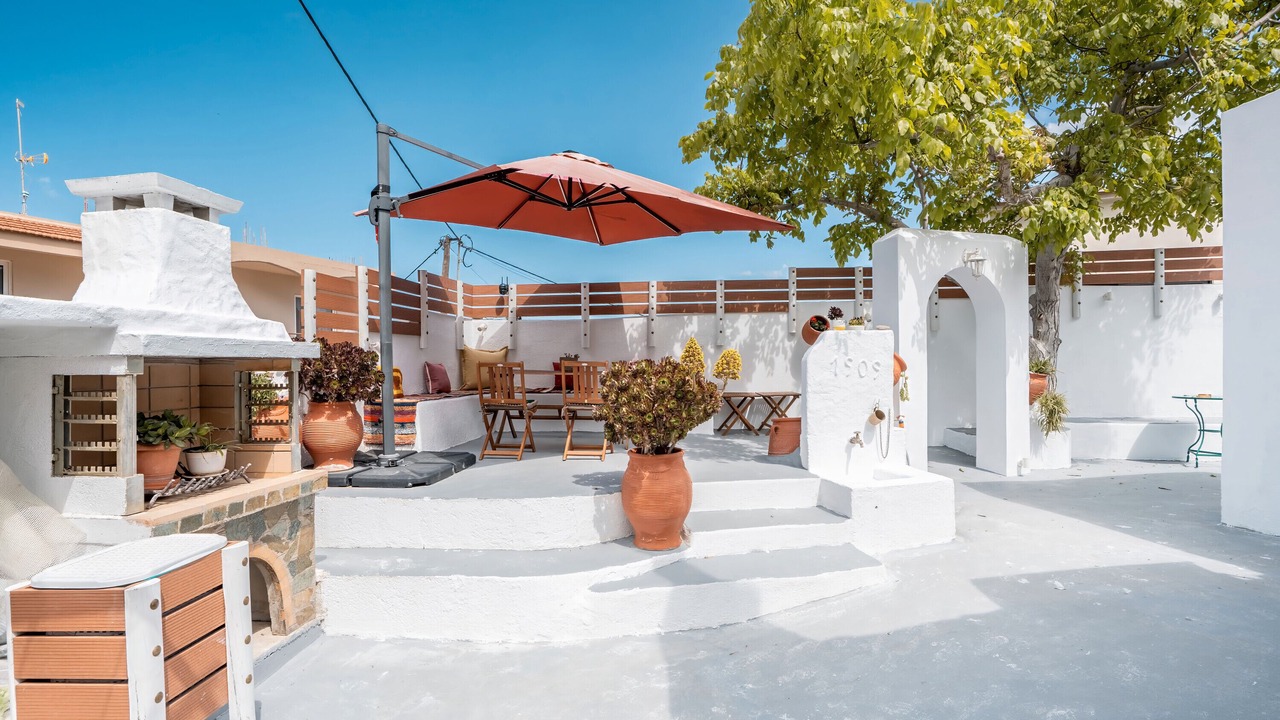 Photo of Patio Balcony in Embonas