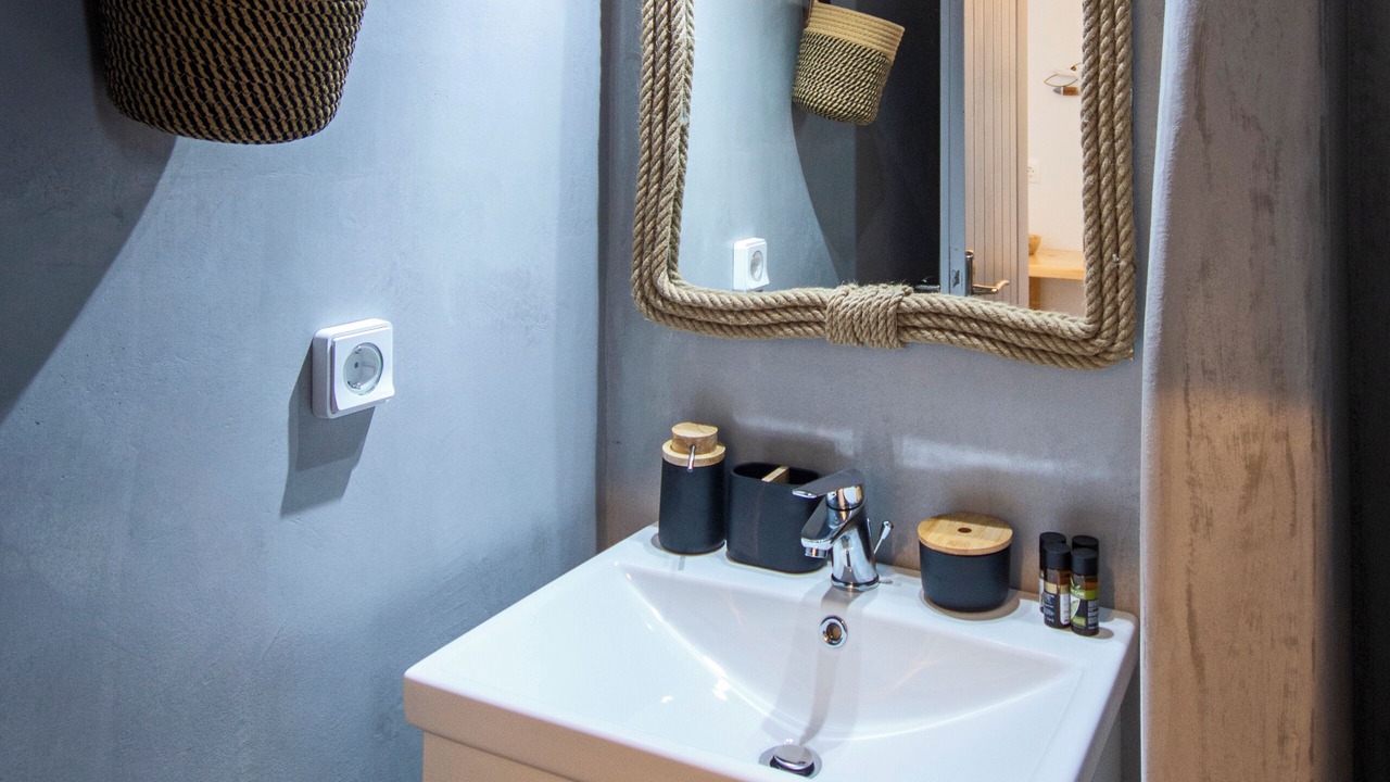 Photo of Bathroom in Paraga