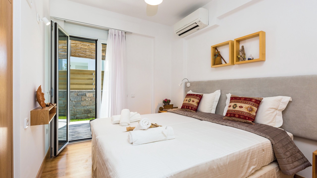 Photo of Bedroom in Atsipópoulon