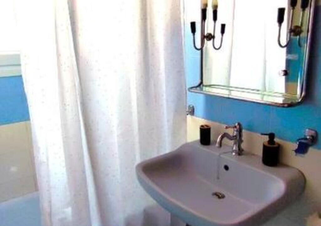 Photo of Bathroom in Myrina