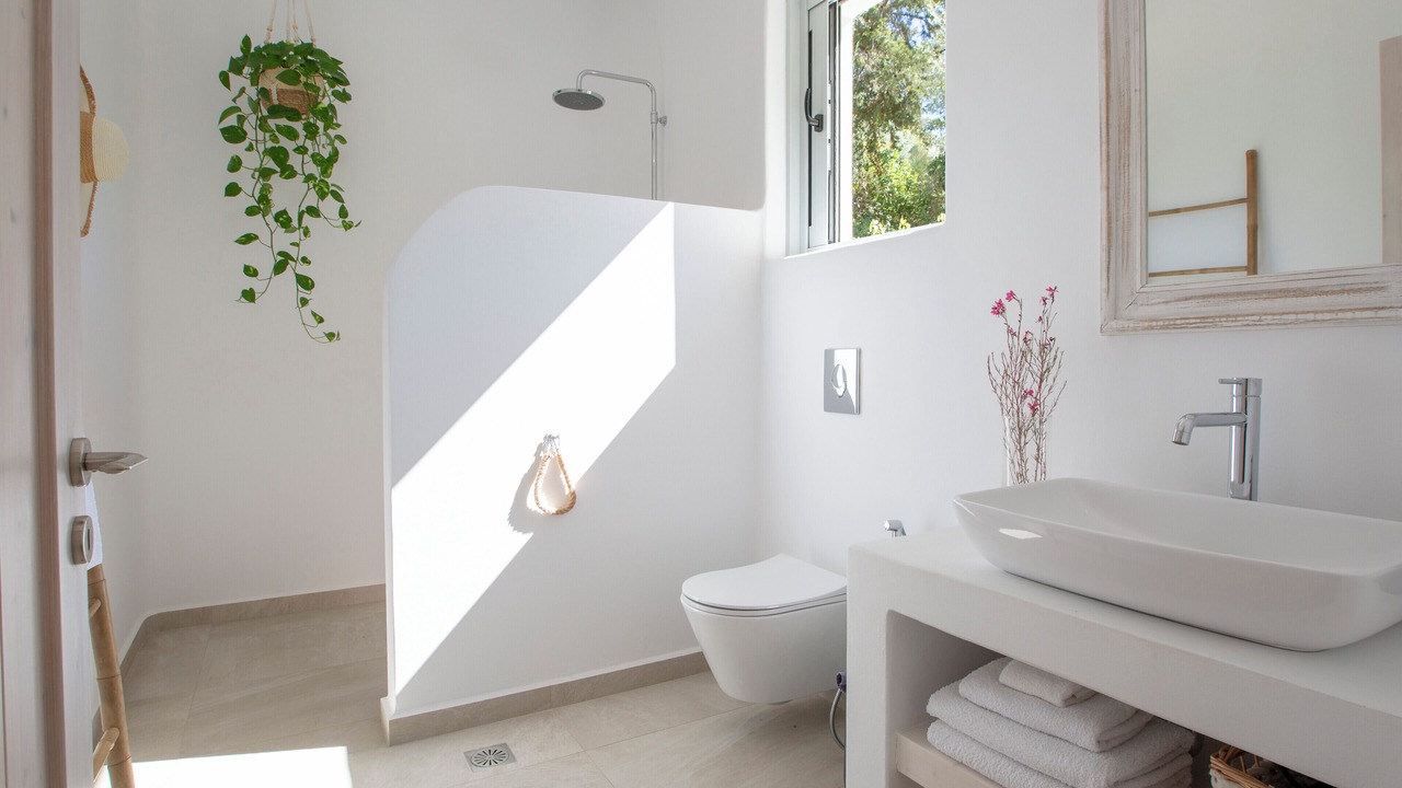 Photo of Bathroom in Geni