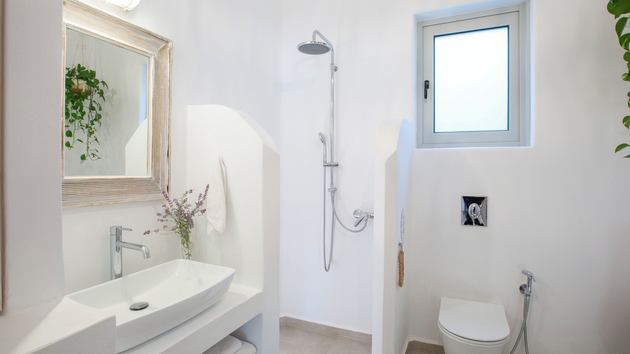 Photo of Bathroom in Geni