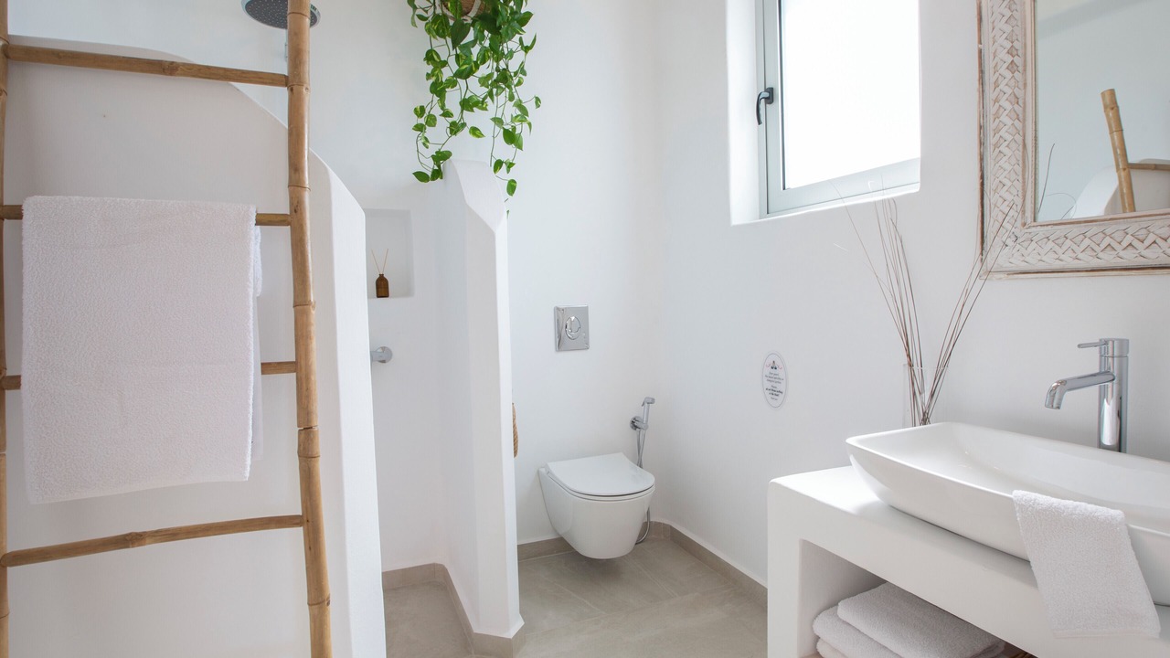 Photo of Bathroom in Geni