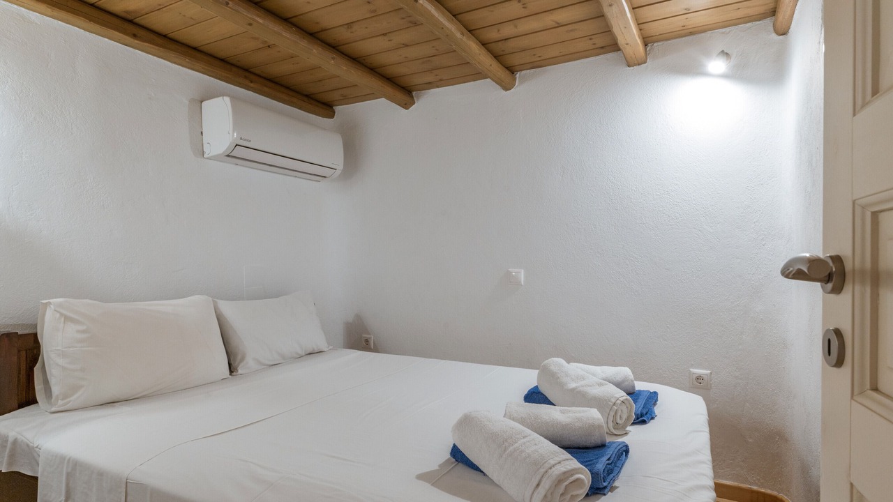 Photo of Bedroom in Kanalia