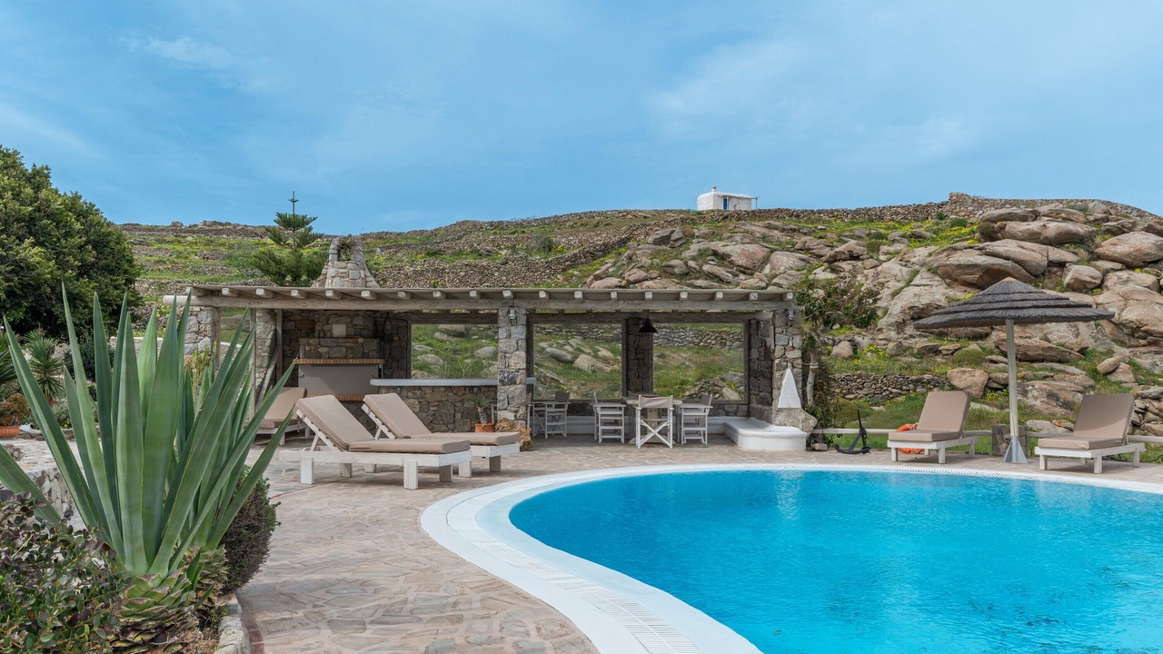 Photo of Outdoor in Kanalia