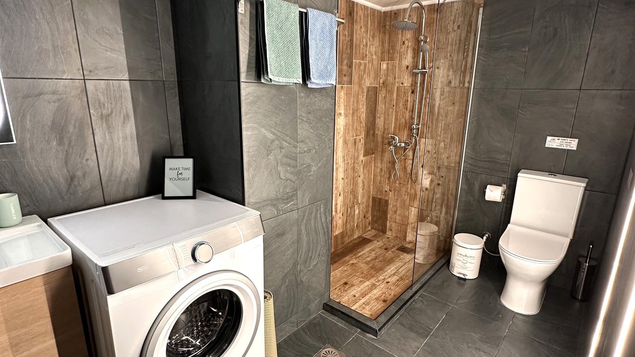Photo of Bathroom in Psirri