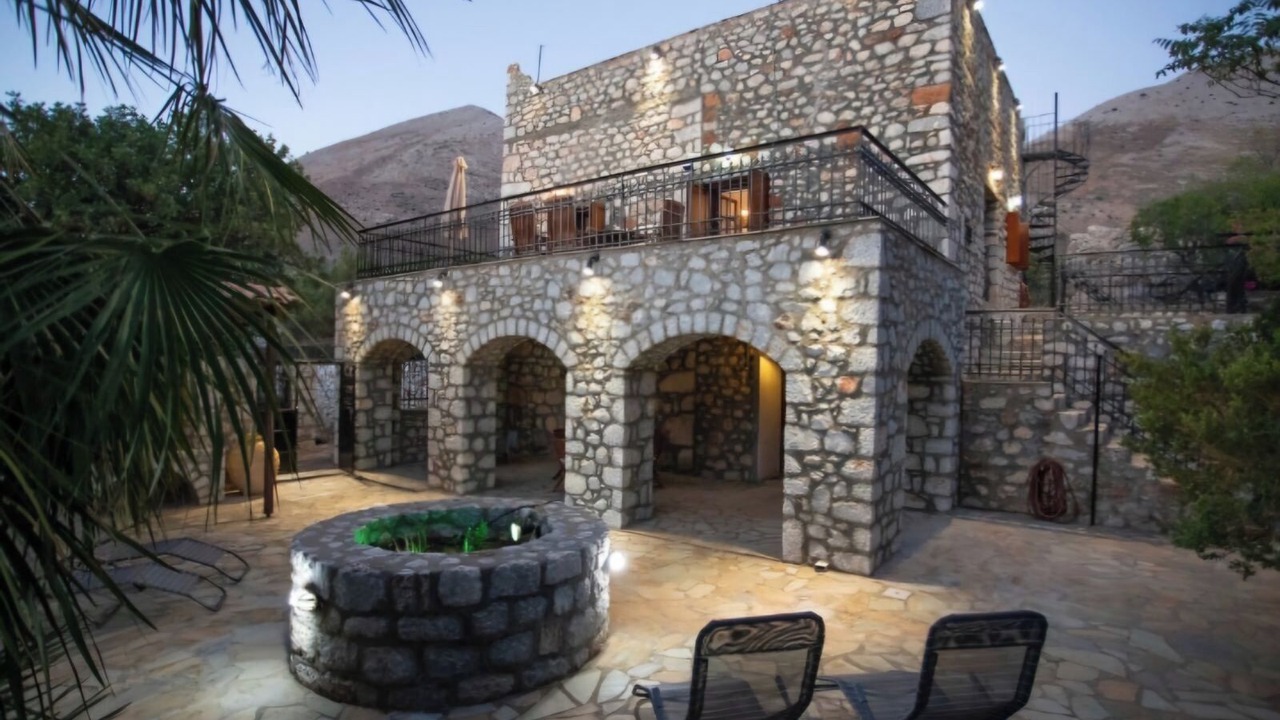 Photo of Patio Balcony in Koita