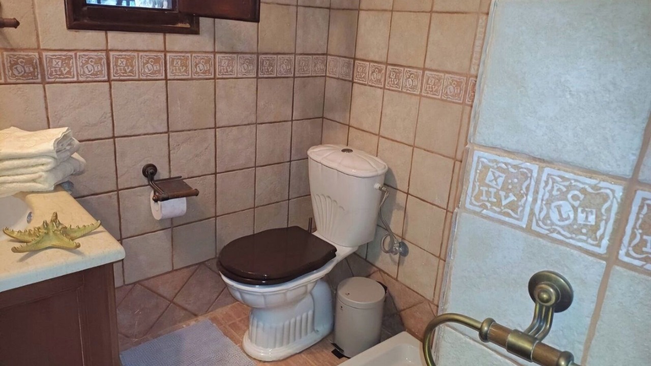 Photo of Bathroom in Koita