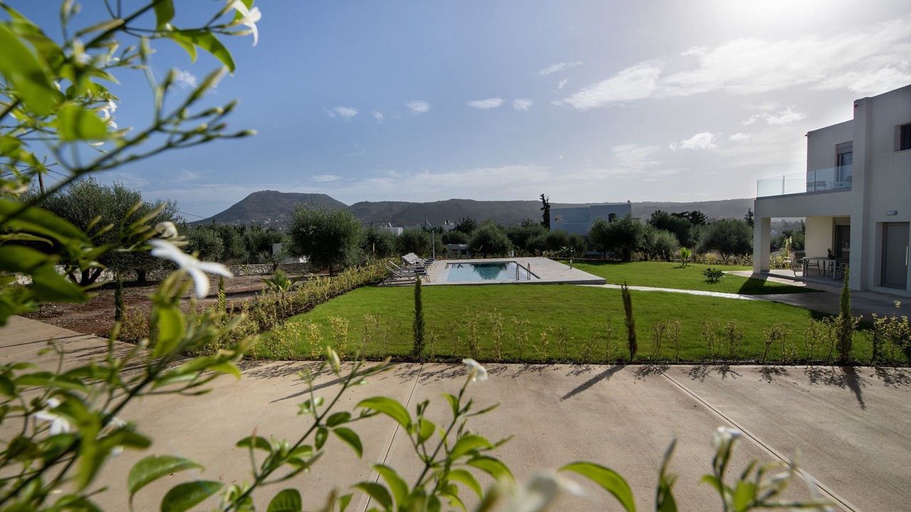 Photo of Outdoor in Douliana