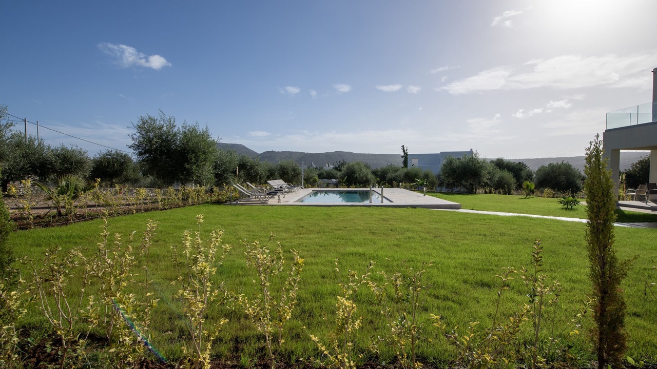 Photo of Outdoor in Douliana