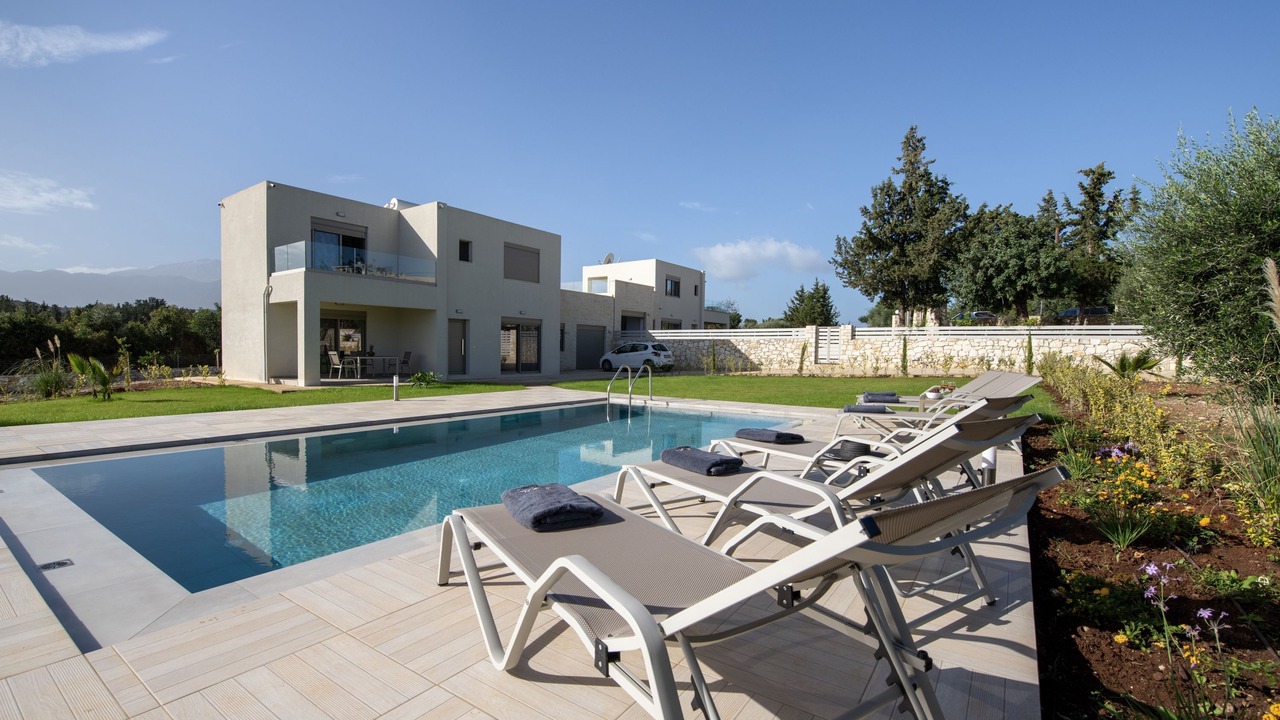 Photo of Outdoor in Douliana