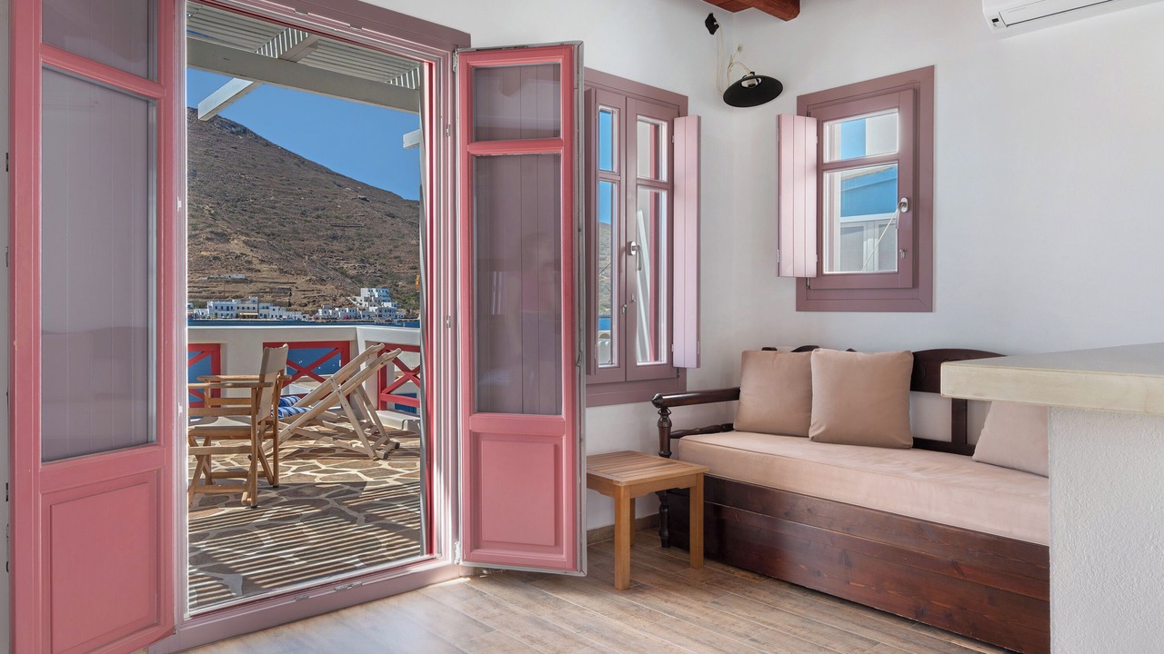Photo of Livingroom in Katapola