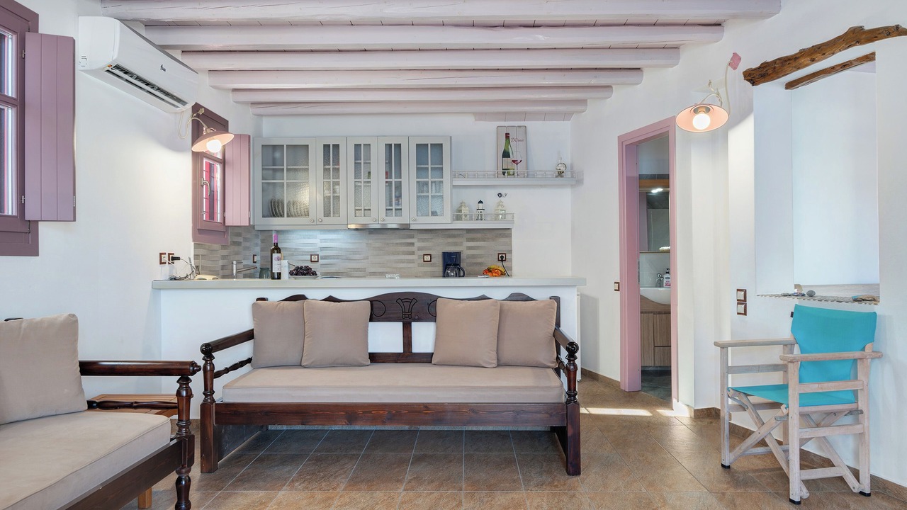 Photo of Livingroom in Katapola