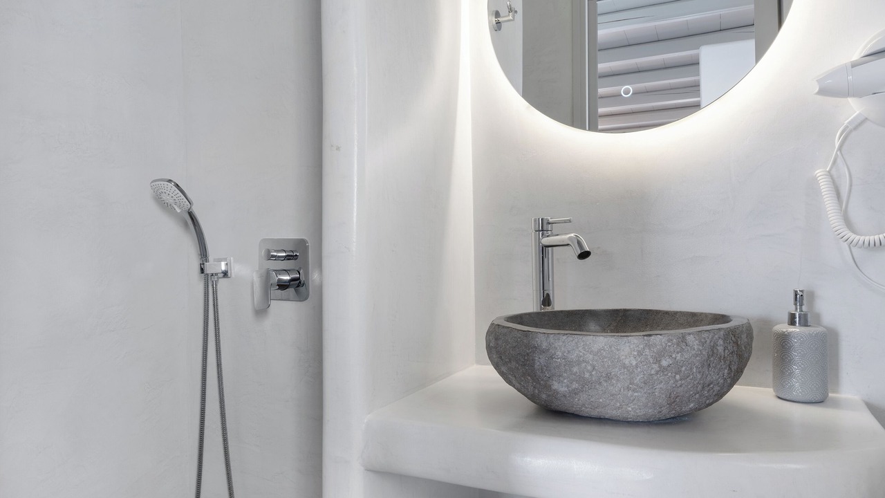 Photo of Bathroom in Katapola