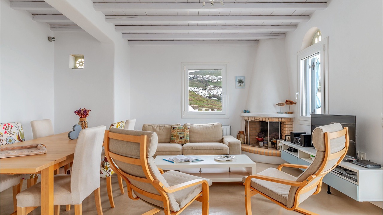 Photo of Livingroom in Tinos Town