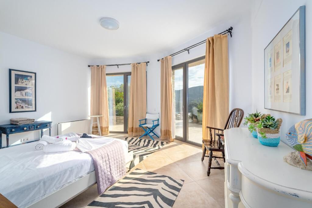 Photo of Bedroom in Poros