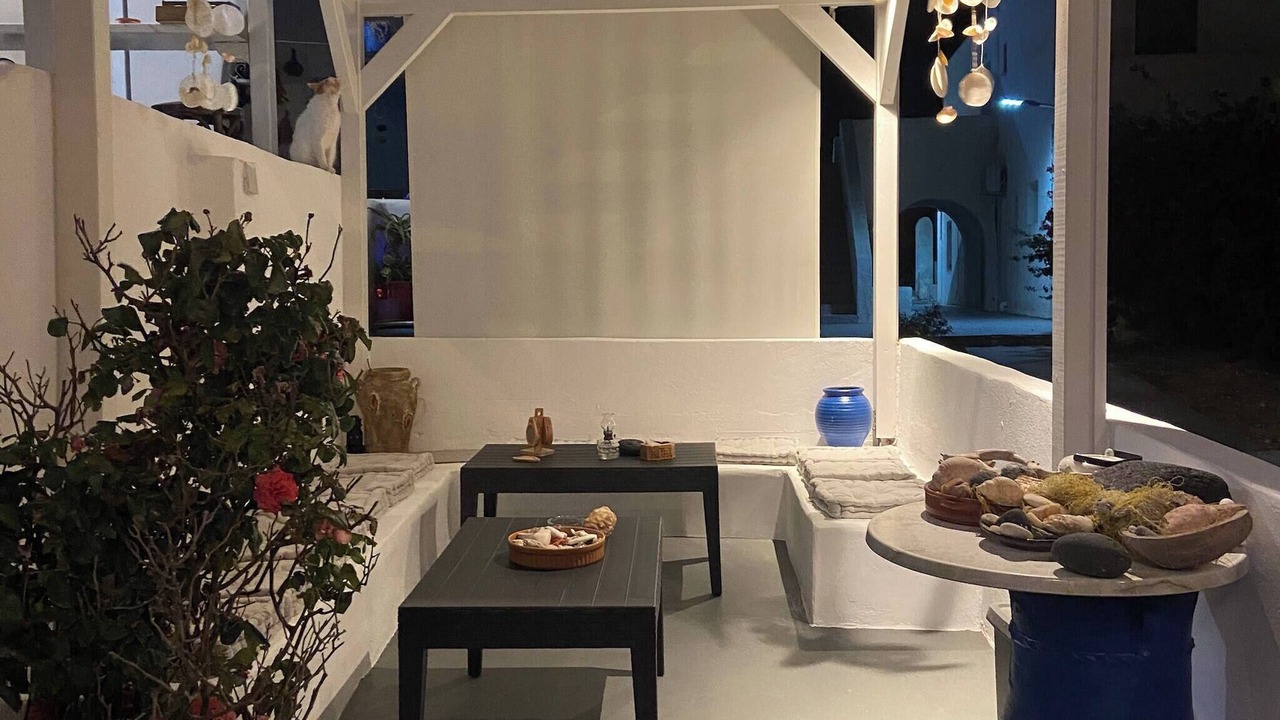 Photo of Patio Balcony in Ios
