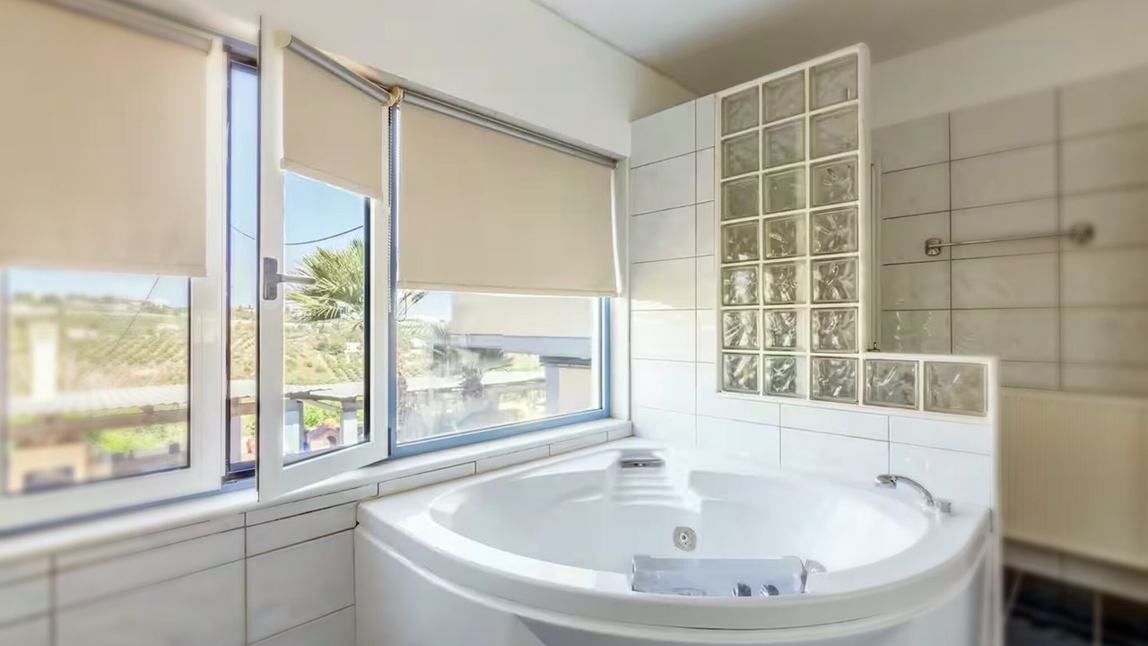 Photo of Bathroom in Heraklion