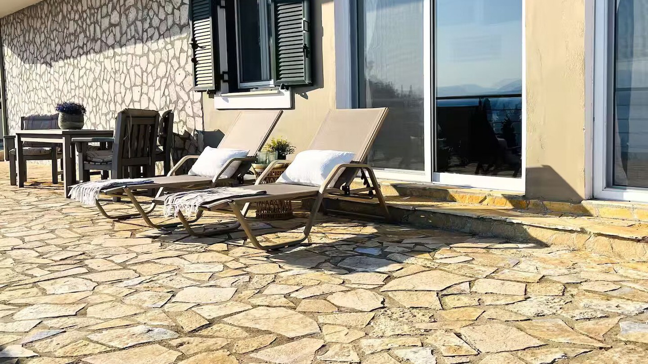 Photo of Outdoor in Chlomos