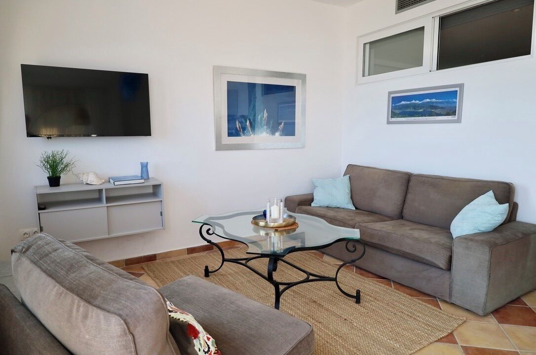 Photo of Livingroom in Chlomos