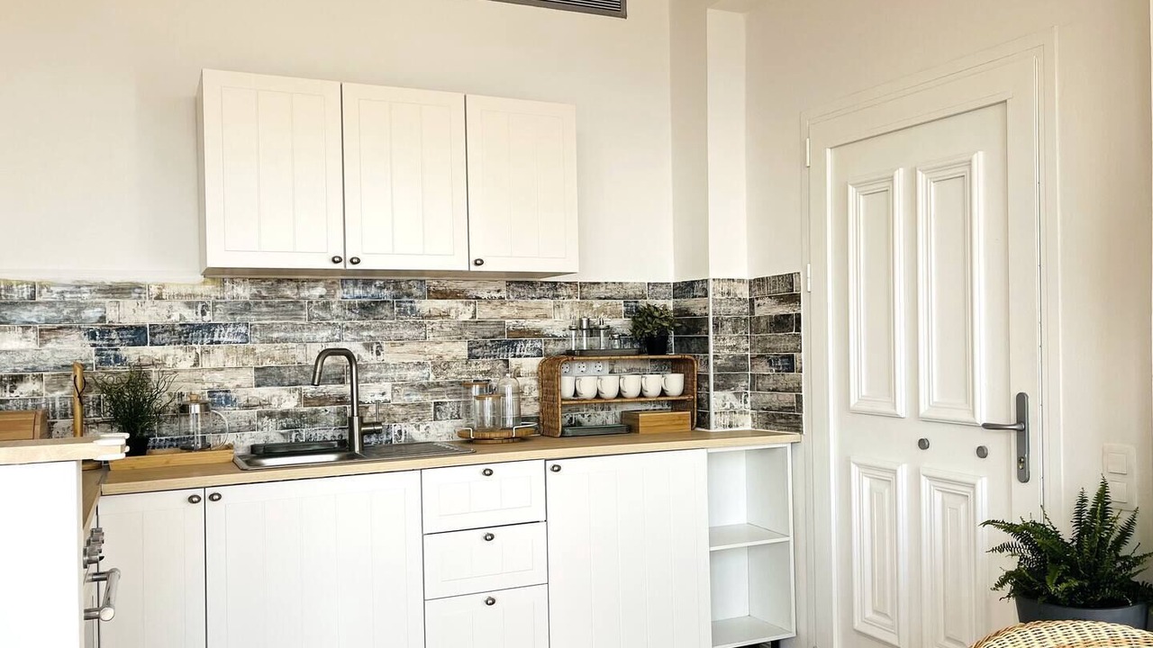 Photo of Kitchen in Chlomos