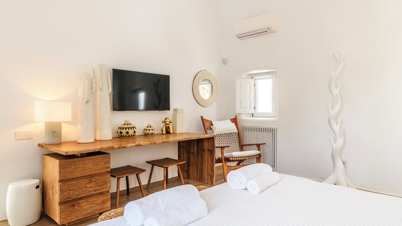 Photo of Bedroom in Tourlos