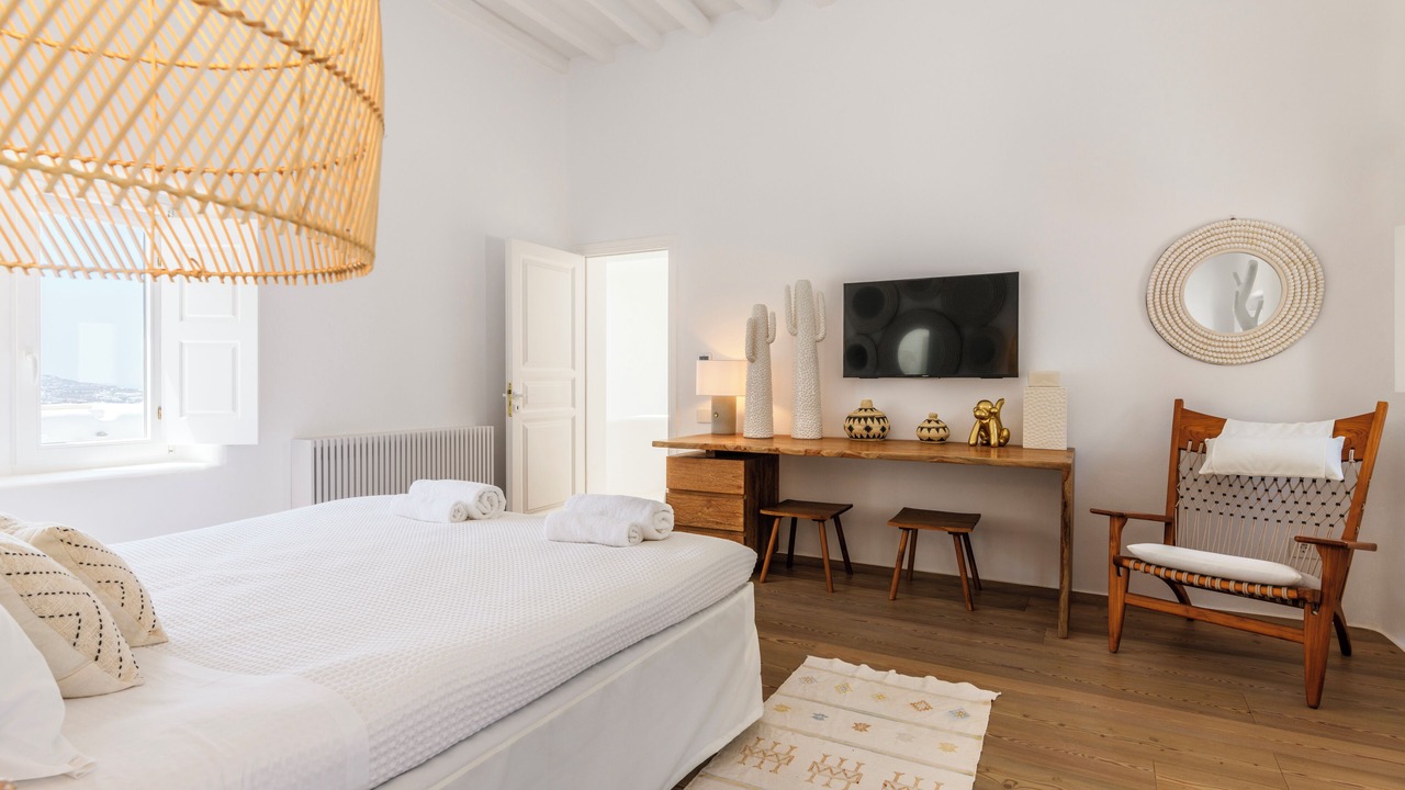 Photo of Bedroom in Tourlos