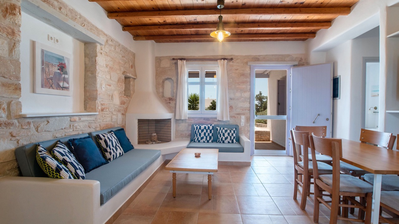 Photo of Livingroom in Chrissi Akti
